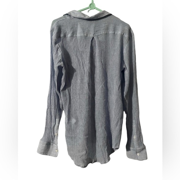 Club  Monaco: Textured Button-Down Shirt - Picture 2 of 4